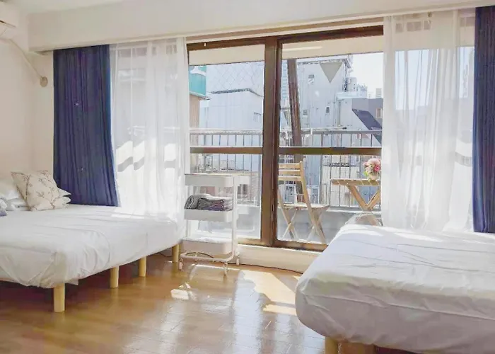 Kiki Lm -- Self Check-In -- Room Number & Password Is In The Following Email